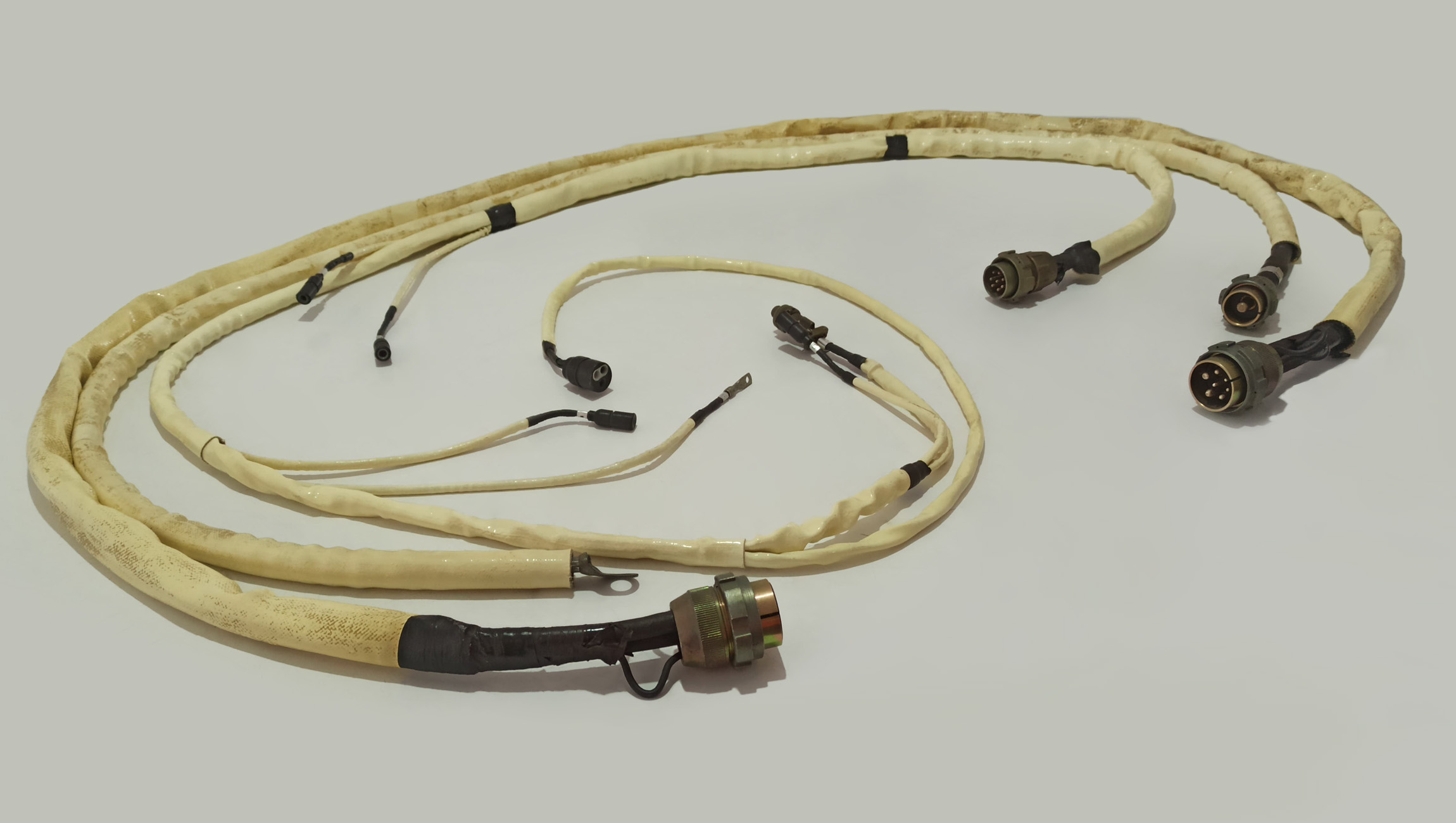 WIRING HARNESS,BRANCHED