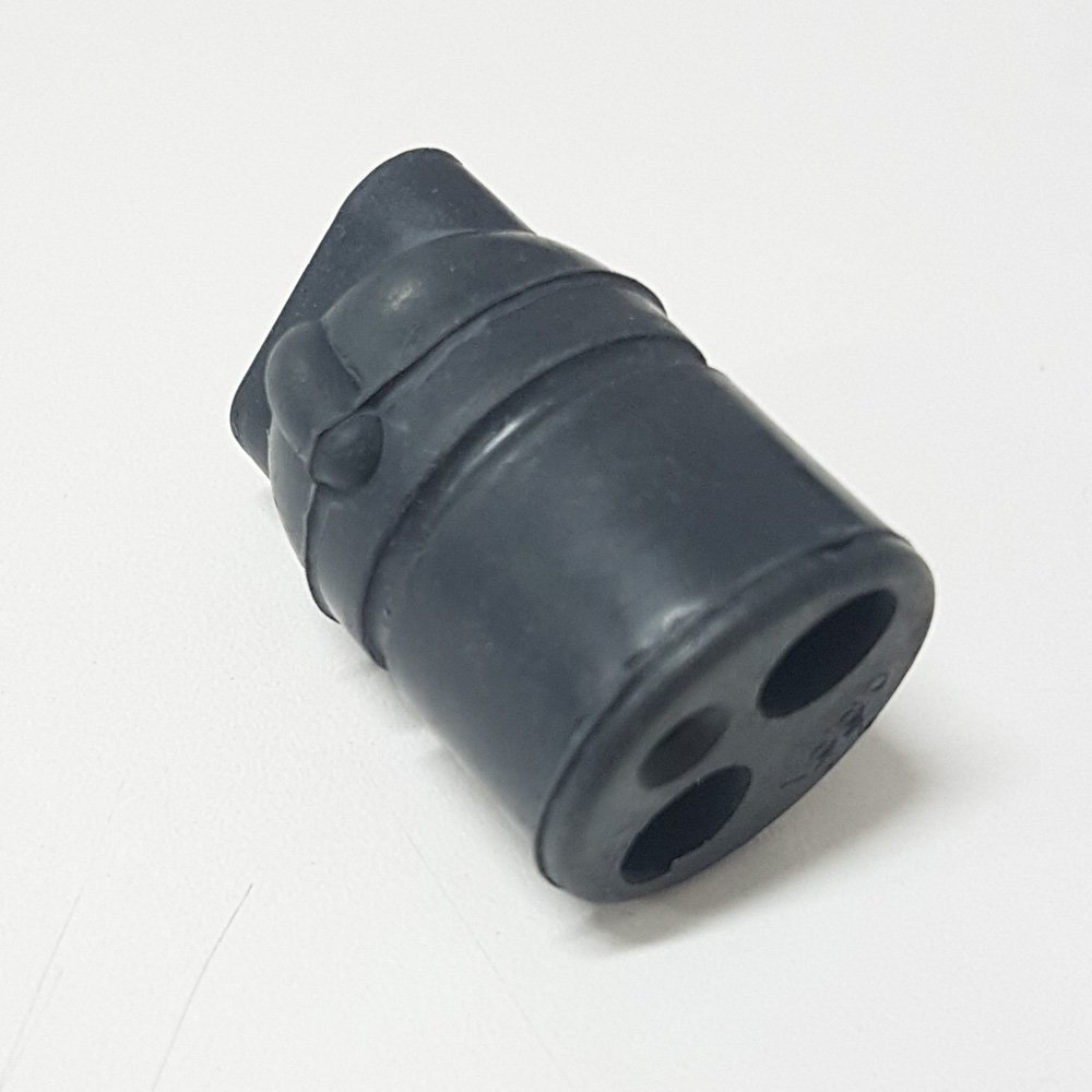 DOUBLE CONTACT RUBBER SOCKET